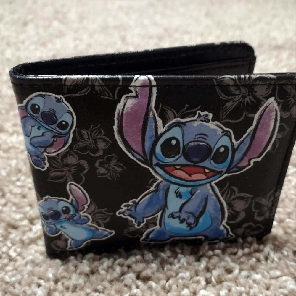 Buckle-Down Lilo And Stitch Bi-fold Wallet